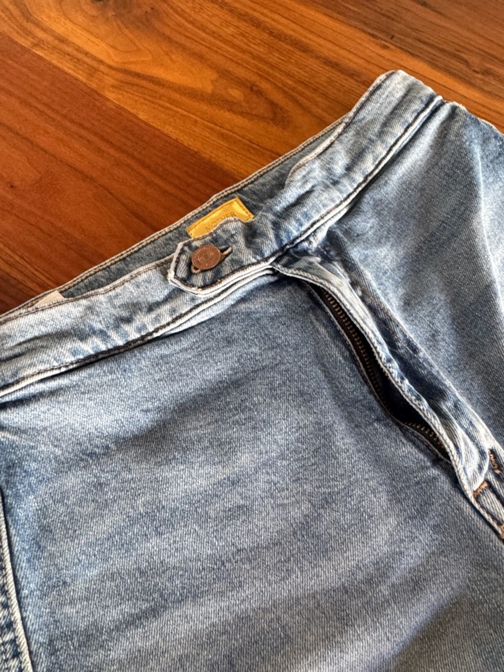 MOTHER THE TAB ROLLER SKIMP in Fight For Your Right - Size 27 - Picture 12 of 12